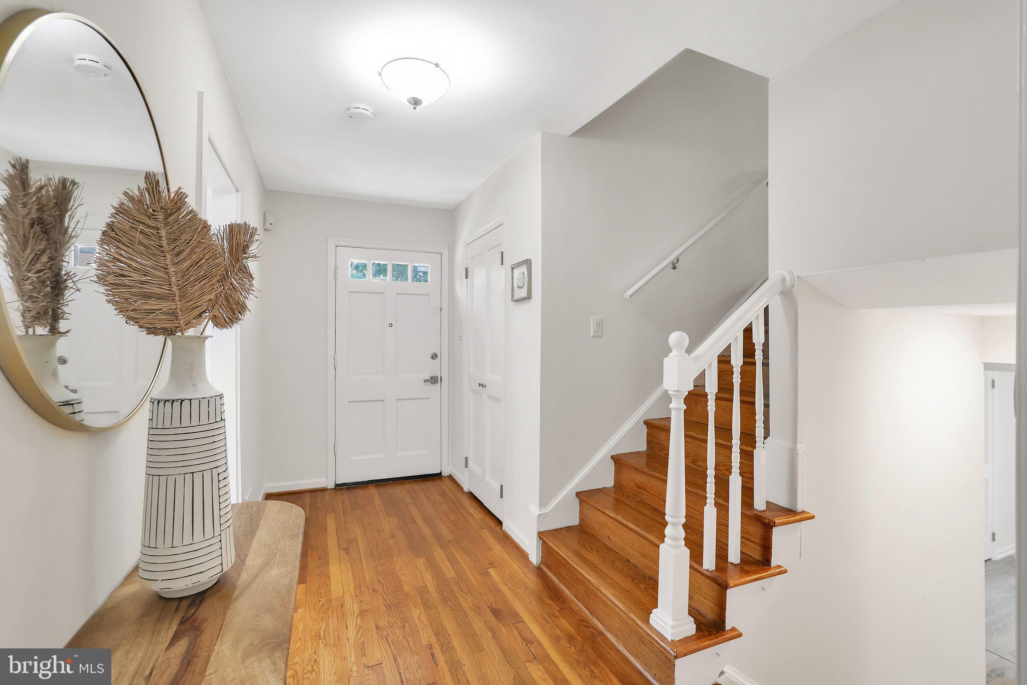 8815 Tuckerman Lane Potomac, MD 20854 - Photo 27 of 69