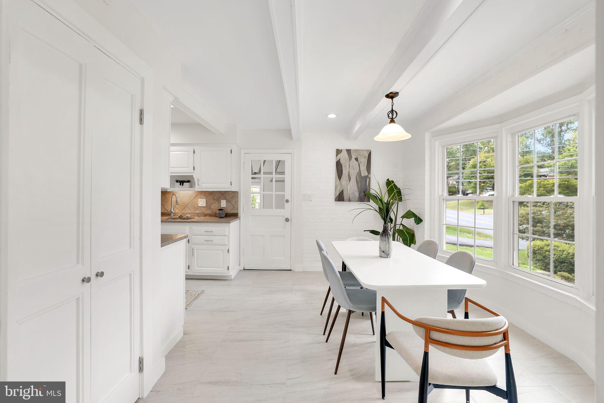 8815 Tuckerman Lane Potomac, MD 20854 - Photo 5 of 69