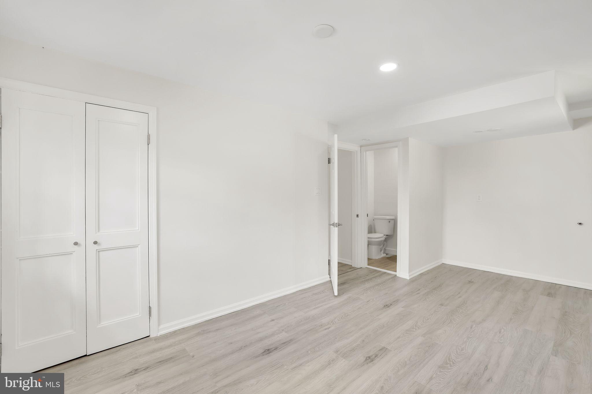 8815 Tuckerman Lane Potomac, MD 20854 - Photo 57 of 69