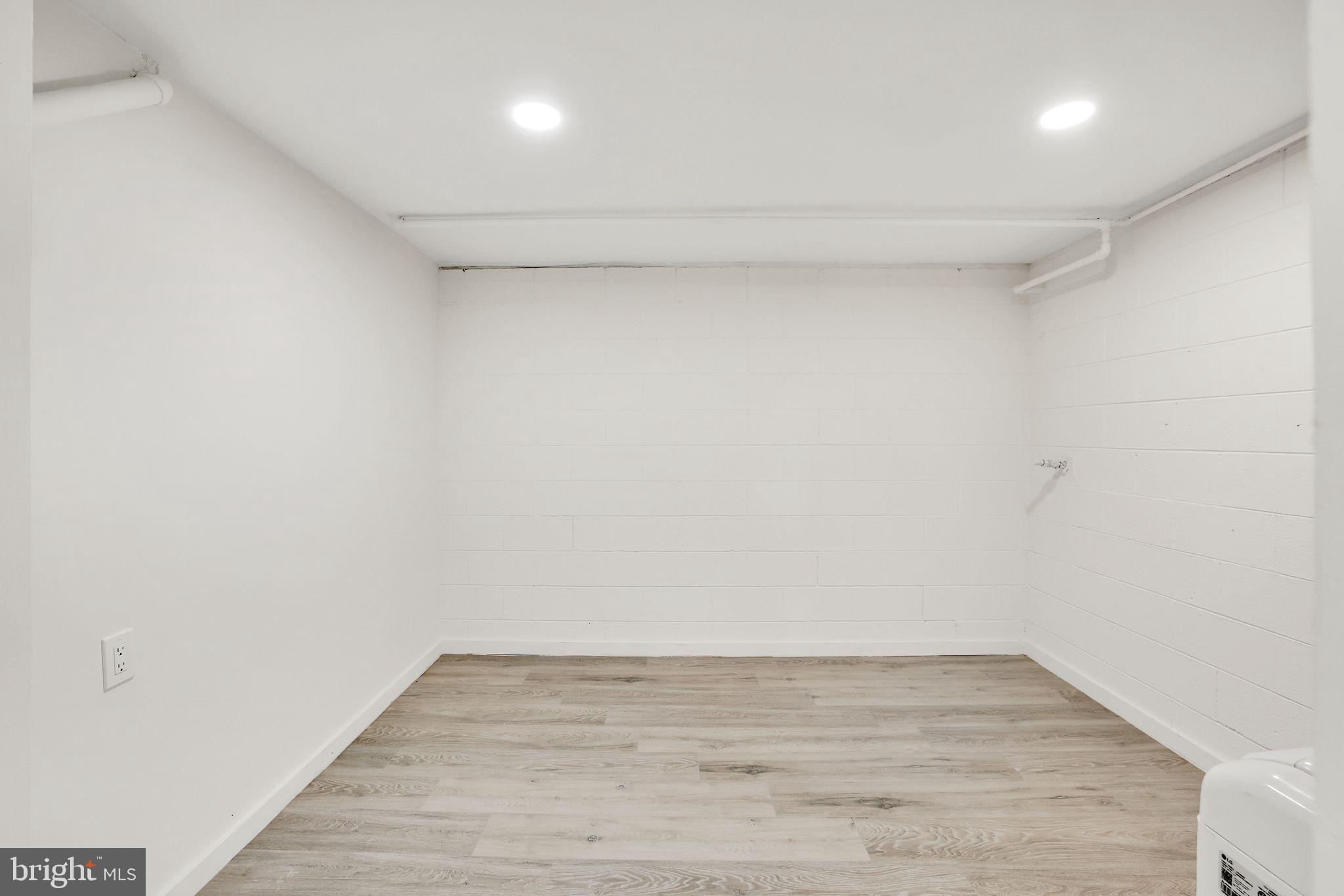 8815 Tuckerman Lane Potomac, MD 20854 - Photo 64 of 69