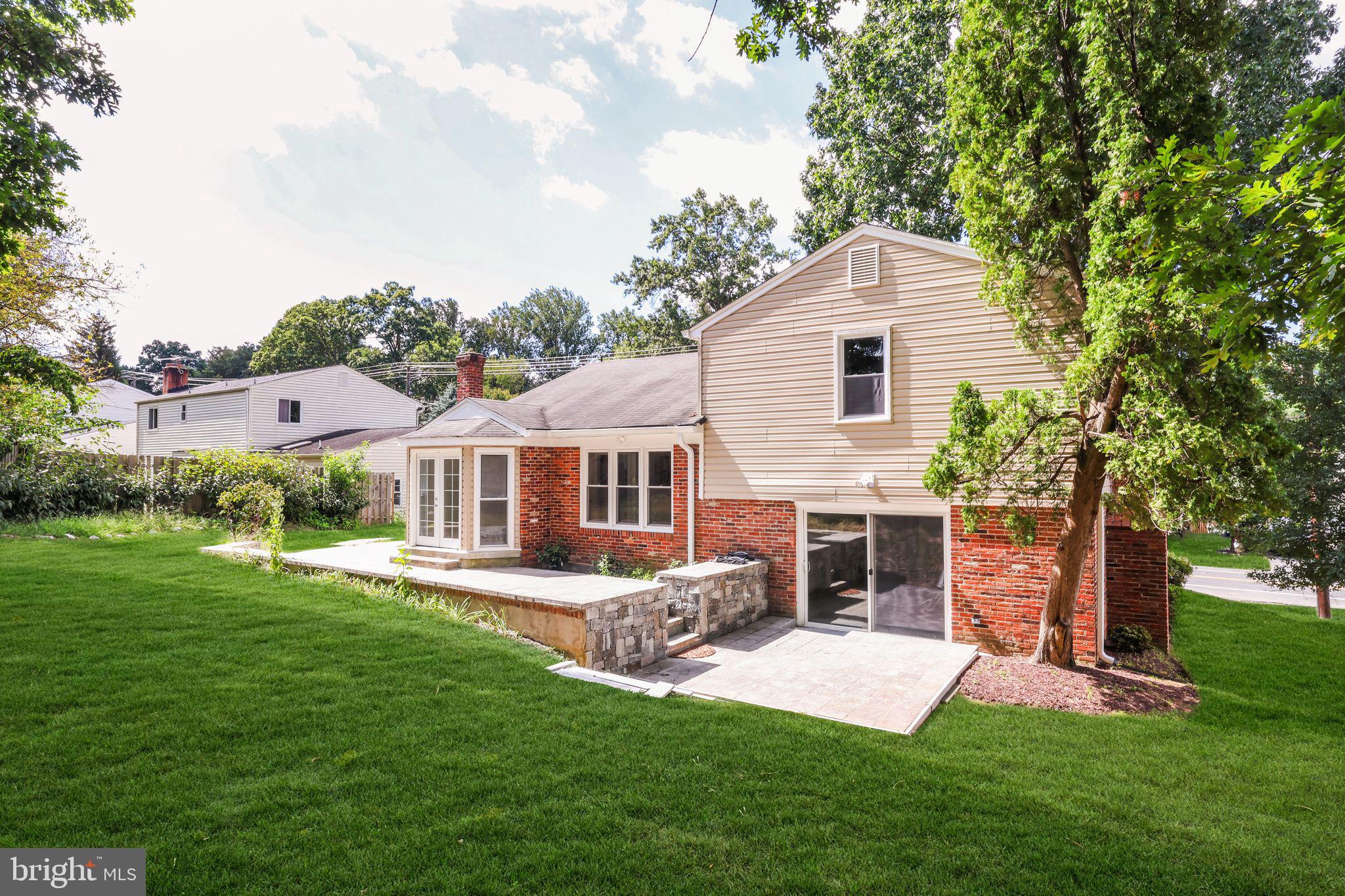 8815 Tuckerman Lane Potomac, MD 20854 - Photo 68 of 69