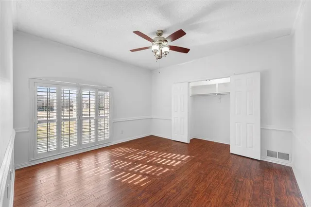 $453,500 | 6018 Raleigh Drive, Garland, TX 75044