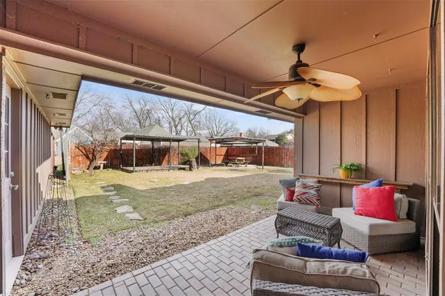 $453,500 | 6018 Raleigh Drive, Garland, TX 75044