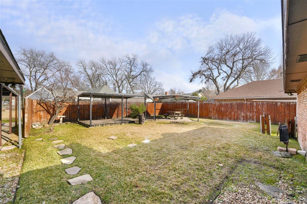 6018 Raleigh Drive Garland, TX 75044 - Photo 30 of 32