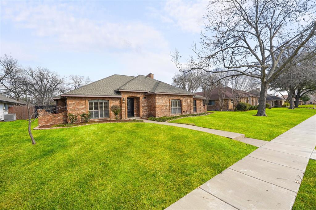 6018 Raleigh Drive Garland, TX 75044 - Photo 4 of 32