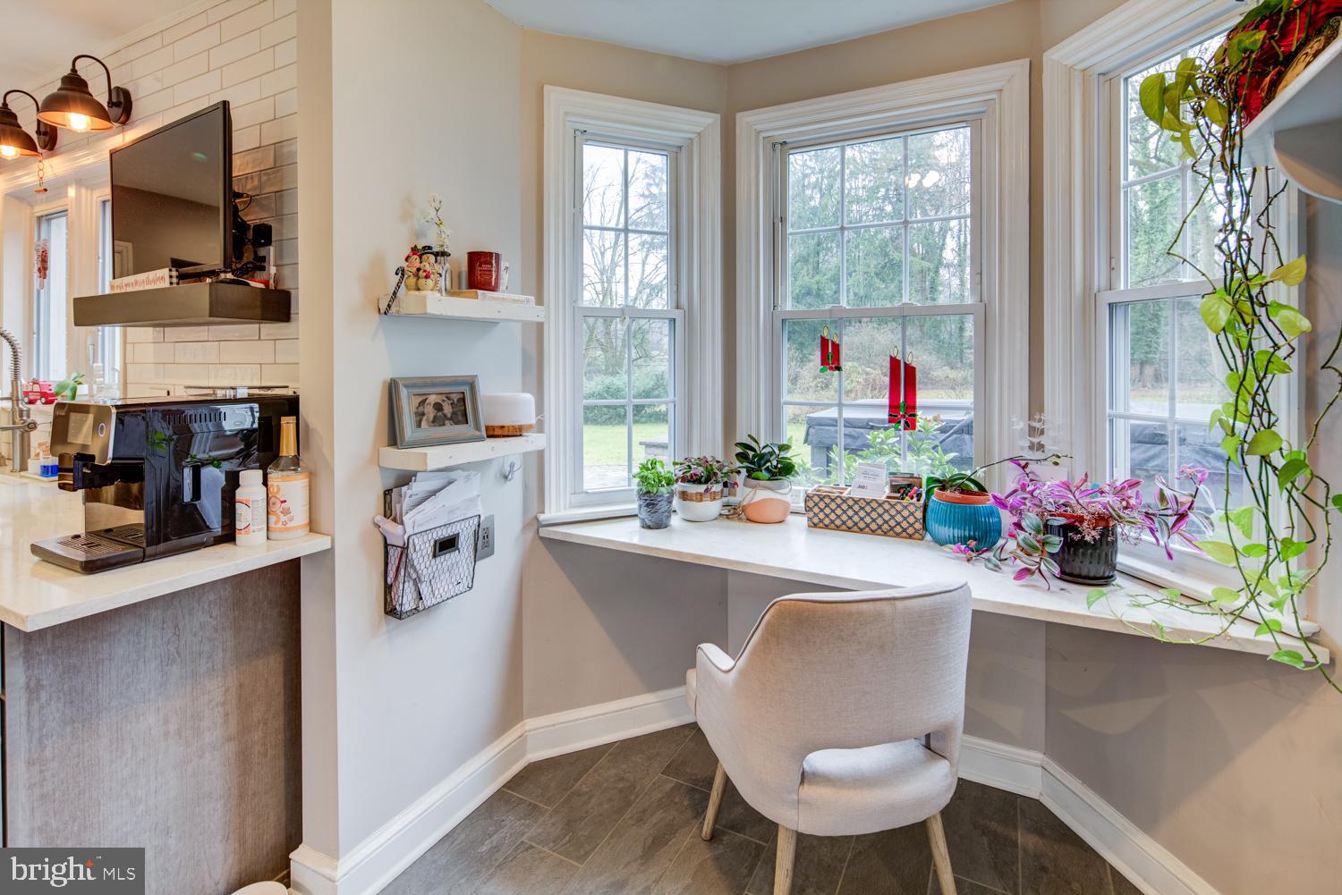 2012 Silverside Road Wilmington, DE 19803 - Photo 7 of 28 Breakfast nook