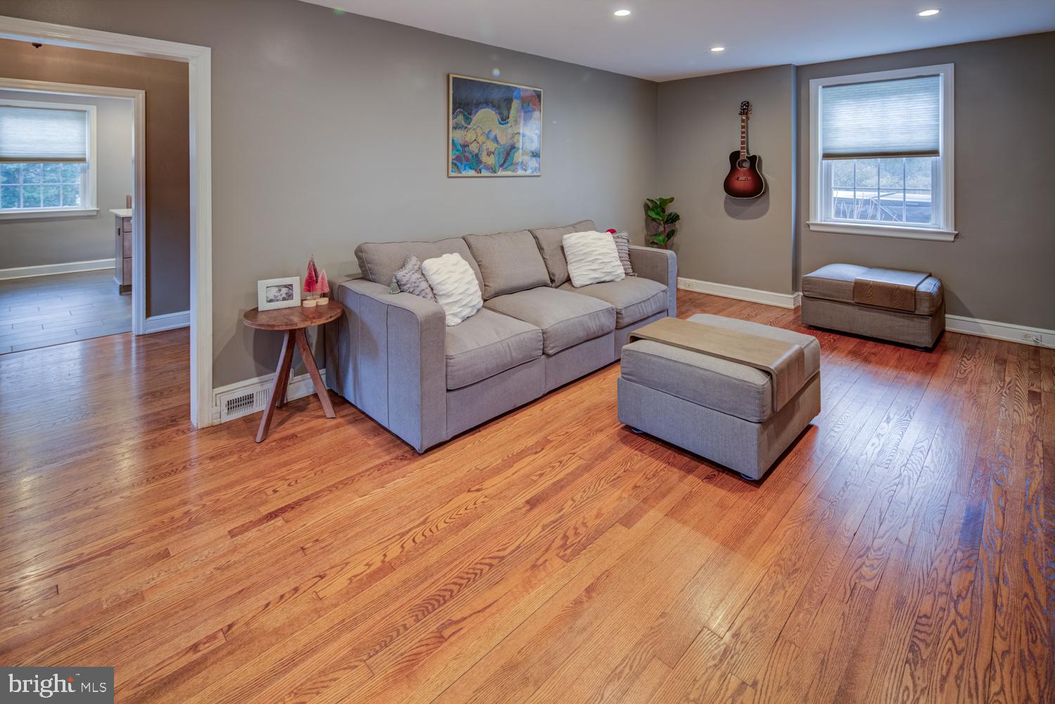 2012 Silverside Road Wilmington, DE 19803 - Photo 10 of 28 Living room