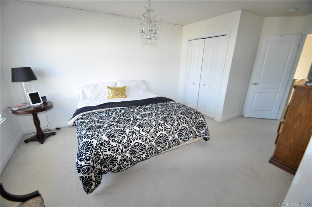 2742 Avalon Loop Road, Unit 12 Charlotte, NC 28269 - Photo 12 of 17 Gallery Image 12