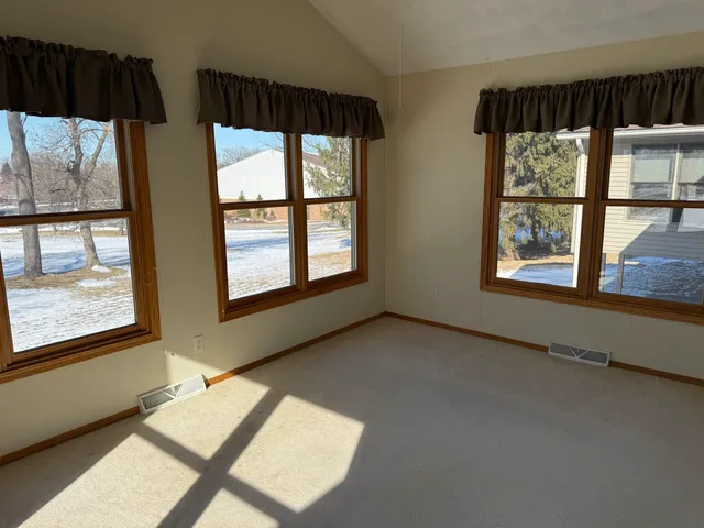 $188,000 | 714 Seminole Drive, Freeport, IL 61032