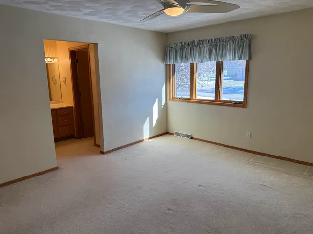 $188,000 | 714 Seminole Drive, Freeport, IL 61032