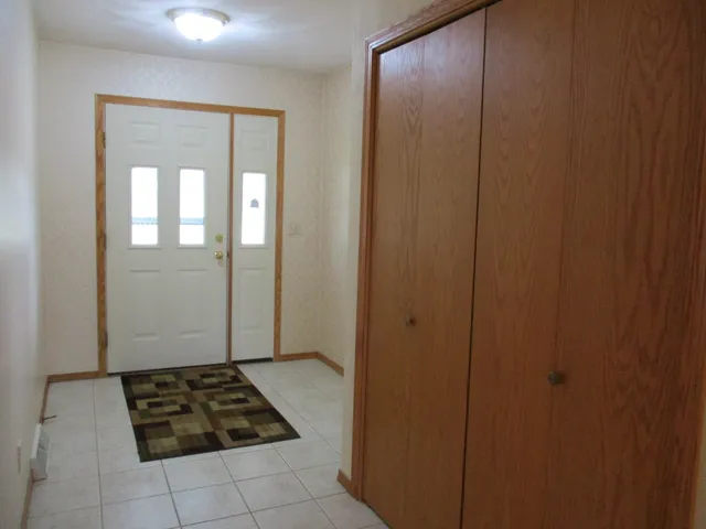 $193,000 | 714 Seminole Drive, Freeport, IL 61032