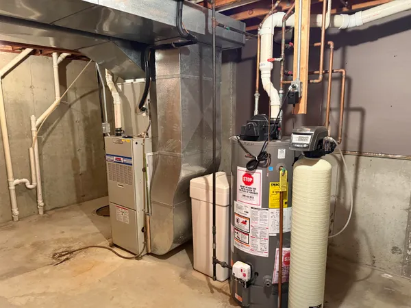 $181,500 | 714 Seminole Drive, Freeport, IL 61032