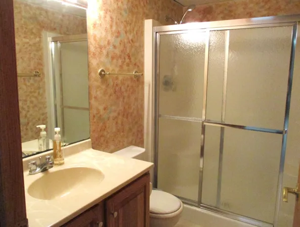 $181,500 | 714 Seminole Drive, Freeport, IL 61032