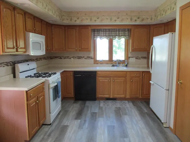 $193,000 | 714 Seminole Drive, Freeport, IL 61032