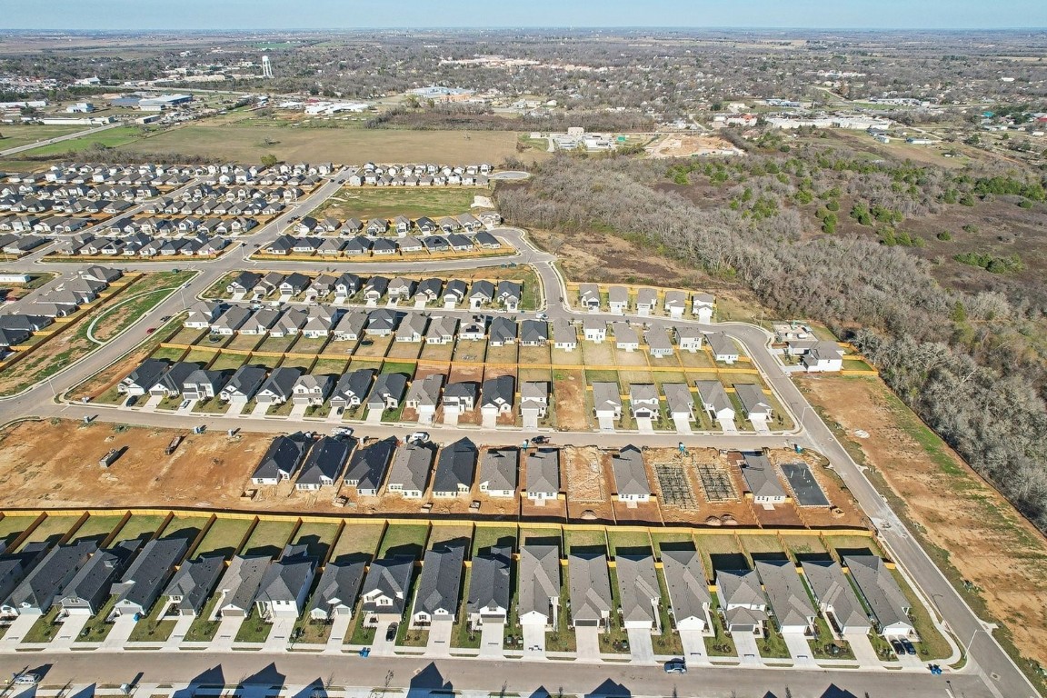 163 Two Bits Lane Elgin, TX 78621 - Photo 29 of 34