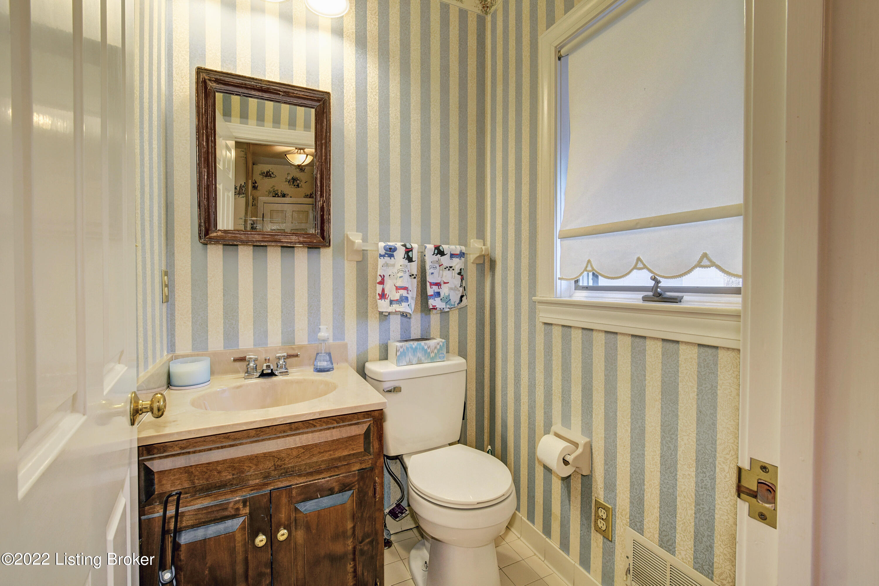 2322 Veechdale Road Simpsonville, KY 40067 - Photo 16 of 42 _DSC8340_2_3