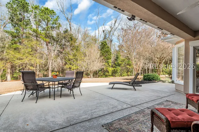 $597,000 | 25 Concession Oak Drive, Bluffton, SC 29909