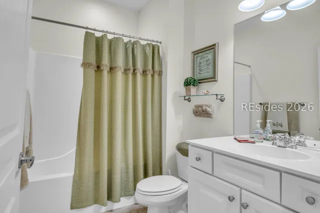 $597,000 | 25 Concession Oak Drive, Bluffton, SC 29909