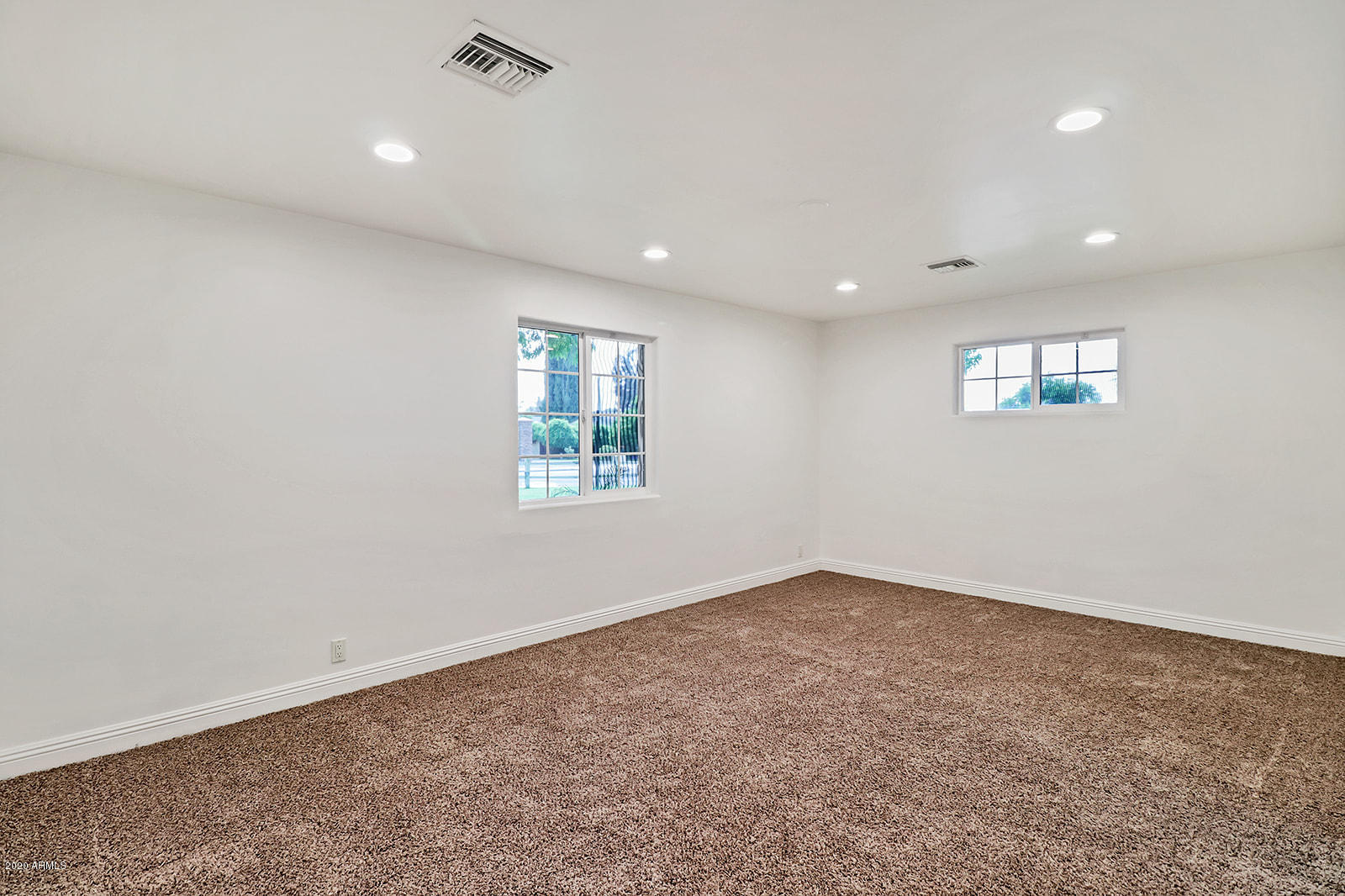 5002 East Earll Drive Phoenix, AZ 85018 - Photo 17 of 52 18