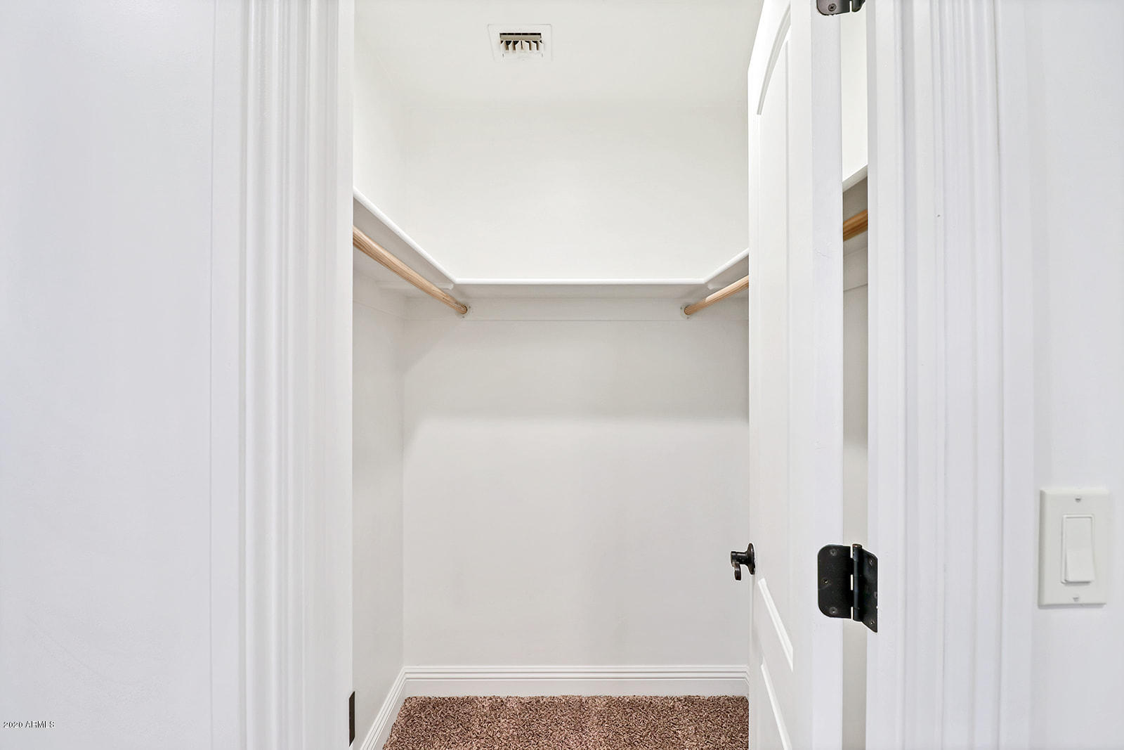 5002 East Earll Drive Phoenix, AZ 85018 - Photo 19 of 52 20