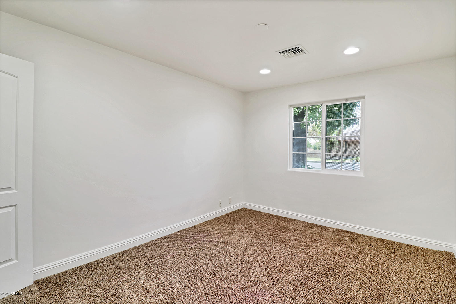 5002 East Earll Drive Phoenix, AZ 85018 - Photo 21 of 52 22