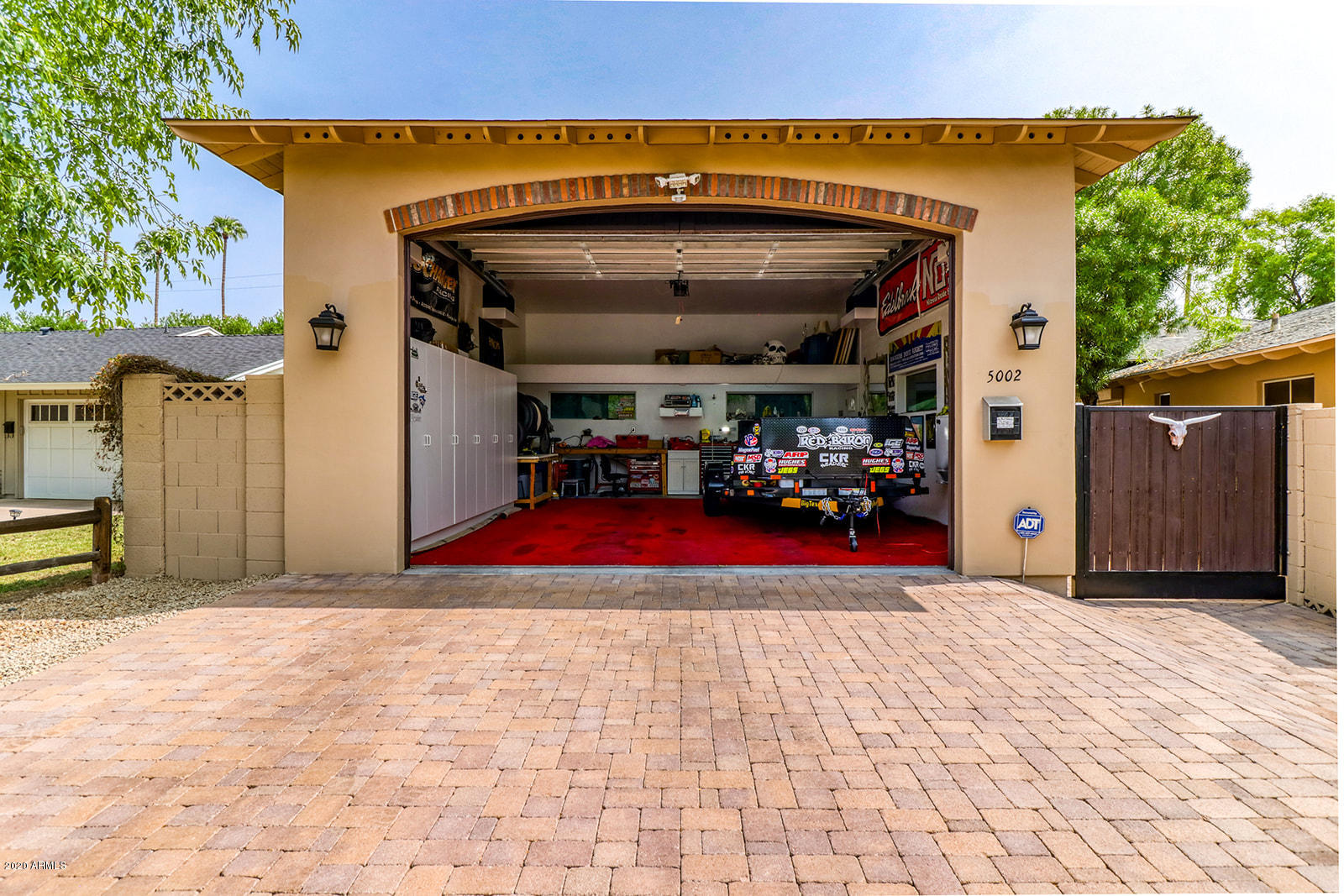 5002 East Earll Drive Phoenix, AZ 85018 - Photo 10 of 52 11