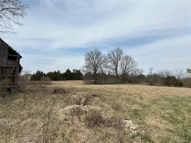 $1,750,000 | 19.78 West Booneslick Road, Jonesburg, MO 63351