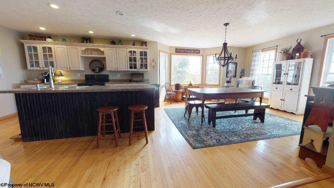 537 Hayhurst Street Rivesville, WV 26588 - Photo 8 of 20 Gallery Image 8