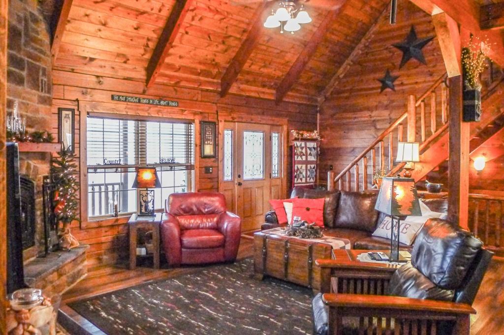 9860 Gregg Road Fredericktown, OH 43019 - Photo 7 of 72