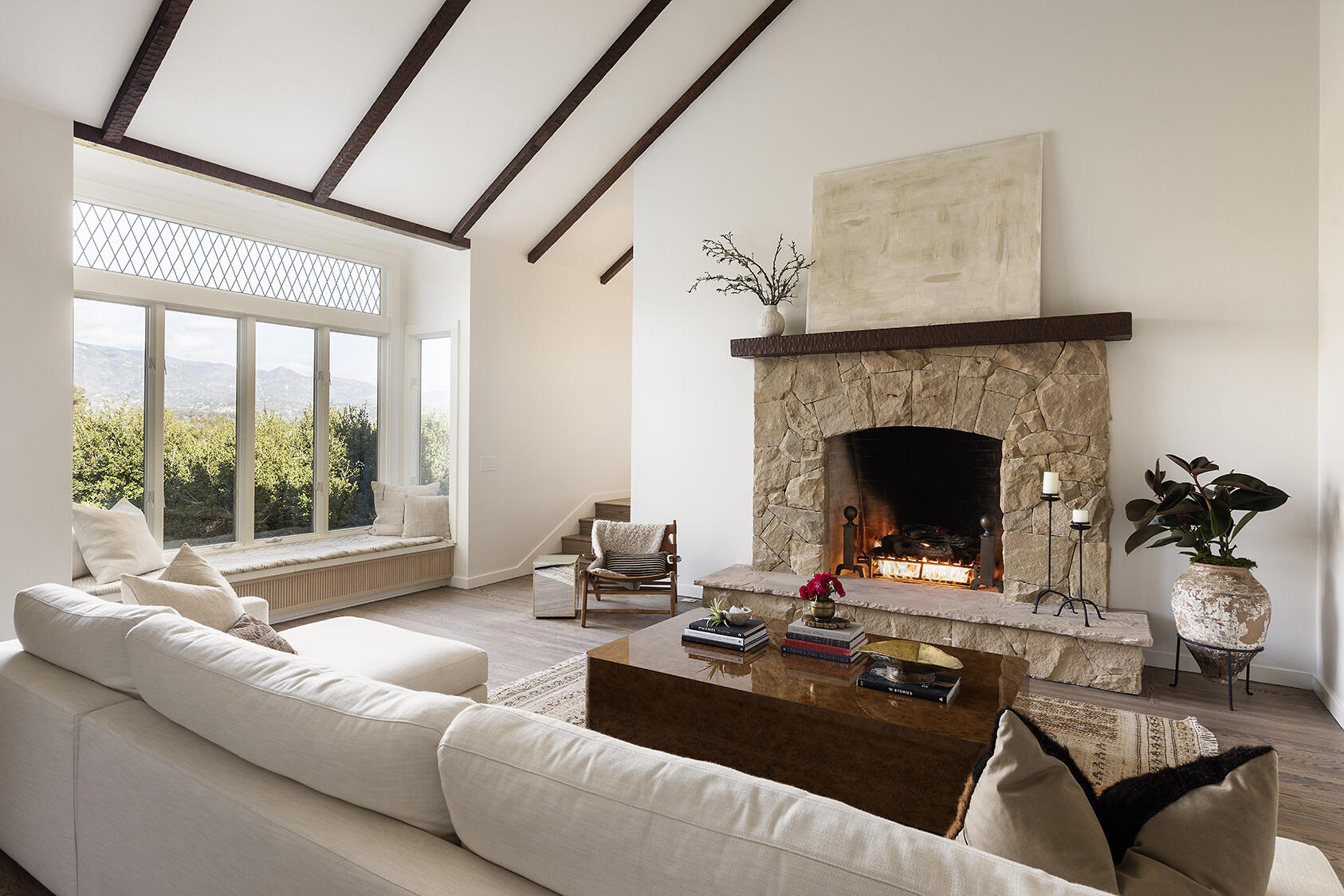 710 Monte Drive Santa Barbara, CA 93110 - Photo 5 of 52 021