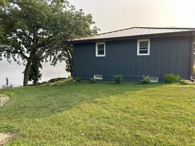 $799,999 | 8151 North Stone Farm Road, Edgerton, WI 53534