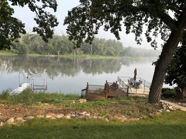 $799,999 | 8151 North Stone Farm Road, Edgerton, WI 53534