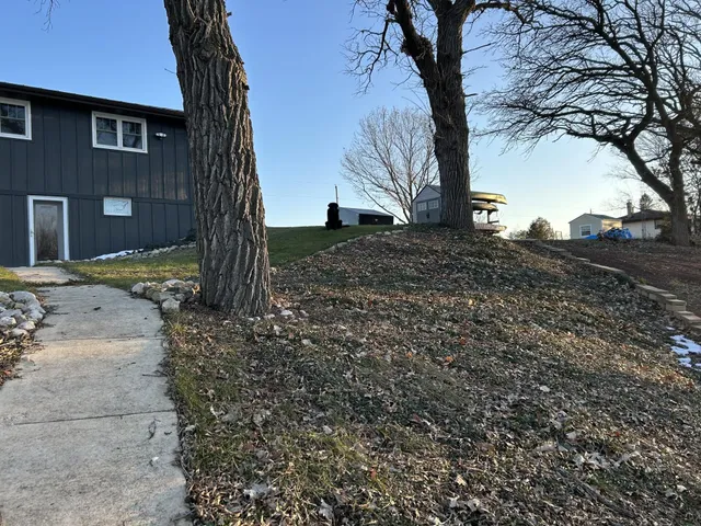 $799,999 | 8151 North Stone Farm Road, Edgerton, WI 53534