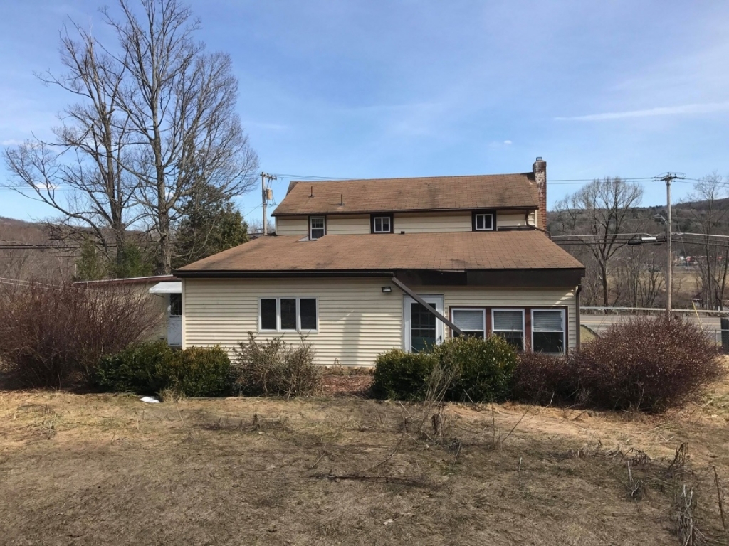1123 River Road Binghamton, NY 13901 - Photo 4 of 18 Gallery Image 4