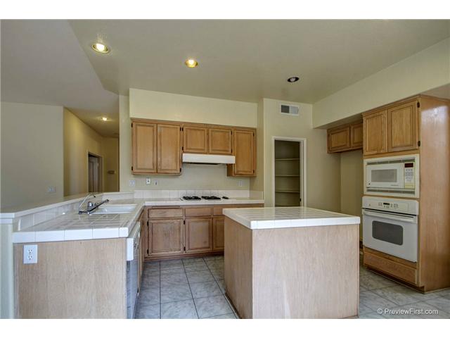 7571 Windy Ridge Road San Diego, CA 92126 - Photo 8 of 25 Gallery Image 8