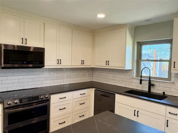 $249,000 | 3104 Arkansas Circle, Sherman, TX 75090