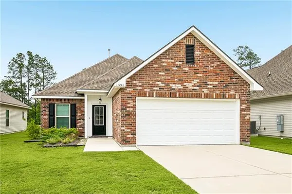 $270,000 | 11241 Clover Knoll Drive, Covington, LA 70433
