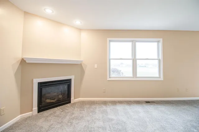 $184,900 | 122 Sunset Drive, Winchester, IN 47394