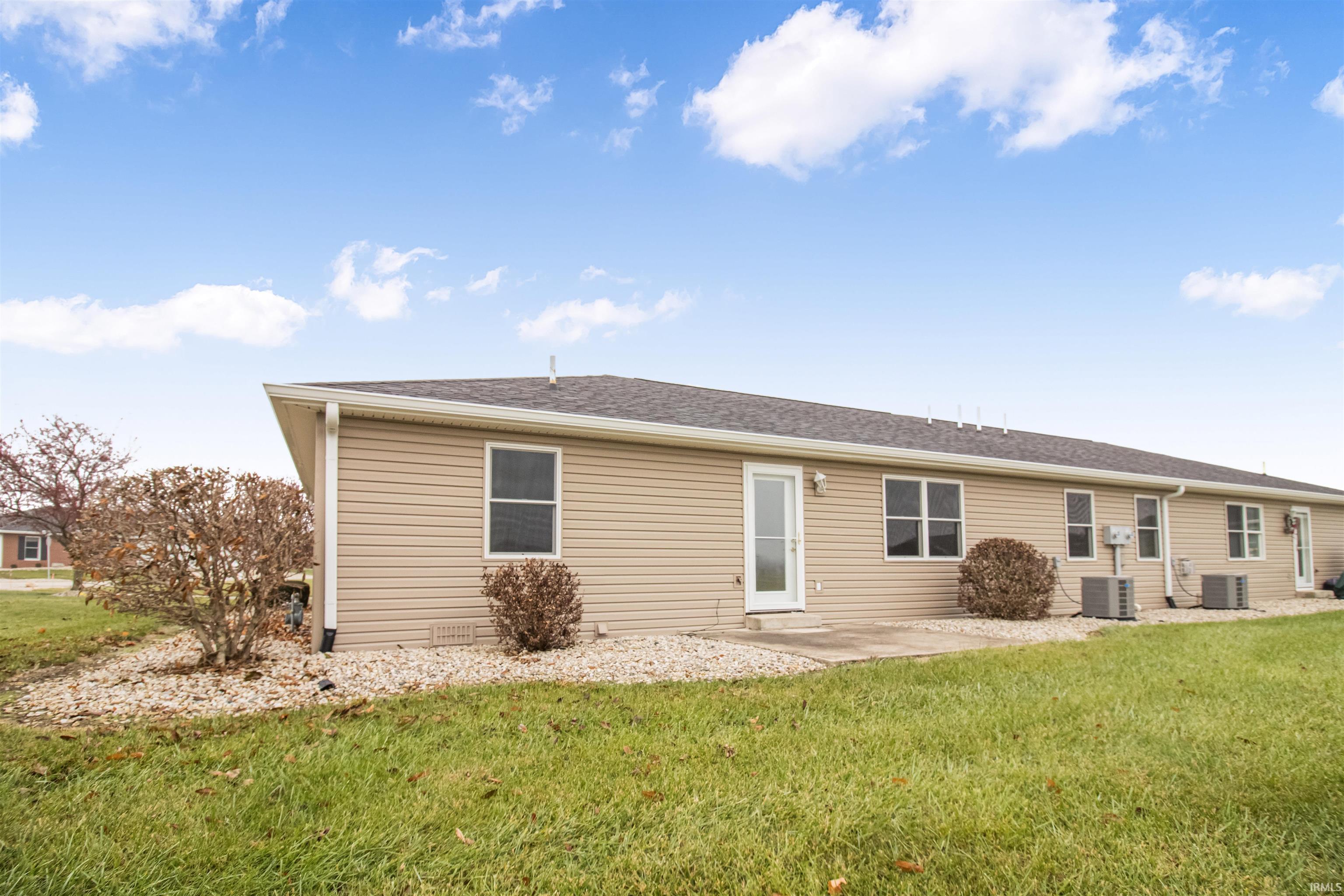 122 Sunset Drive Winchester, IN 47394 - Photo 6 of 21