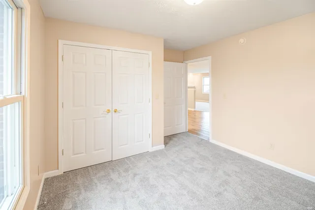 $184,900 | 122 Sunset Drive, Winchester, IN 47394