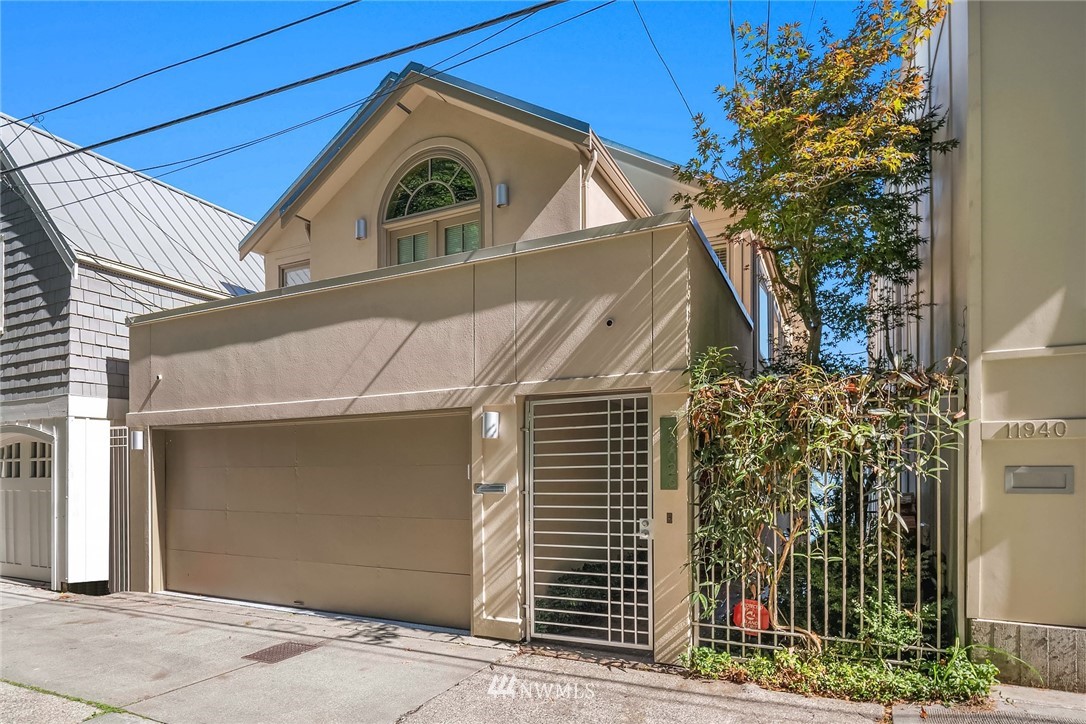 12026 Riviera Place Northeast Seattle, WA 98125 - Photo 35 of 40 Gallery Image 35