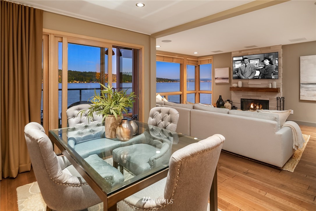 12026 Riviera Place Northeast Seattle, WA 98125 - Photo 10 of 40 Gallery Image 10
