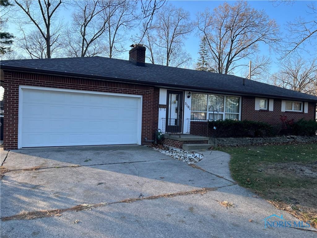 5101 Pawnee Road Toledo, OH 43613 - Photo 3 of 19 Gallery Image 3