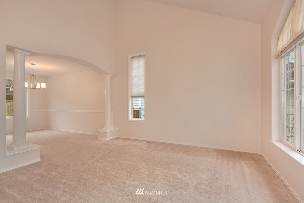 23221 9th Place West Bothell, WA 98021 - Photo 5 of 18