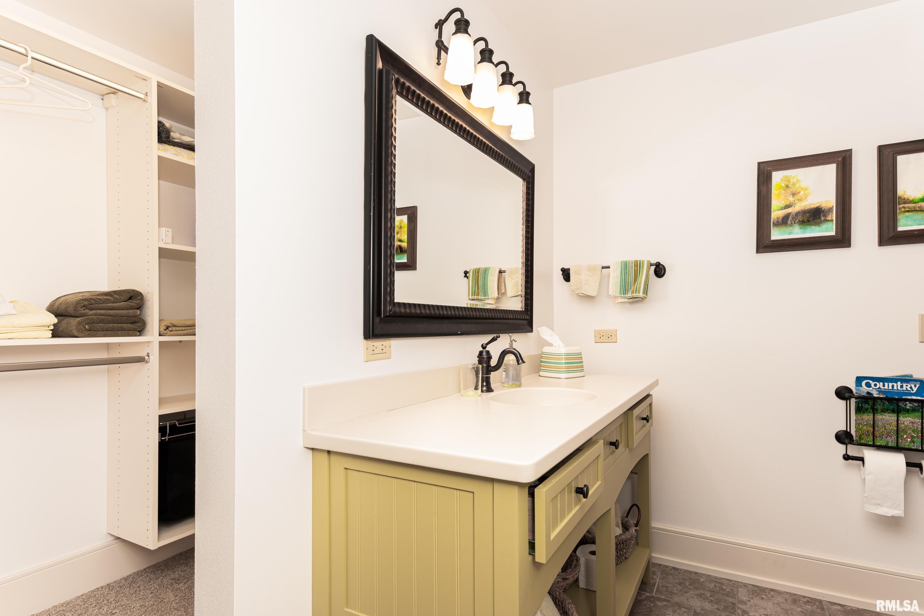 10643 North Bellview Road Orangeville, IL 61060 - Photo 40 of 86 Gallery Image 40