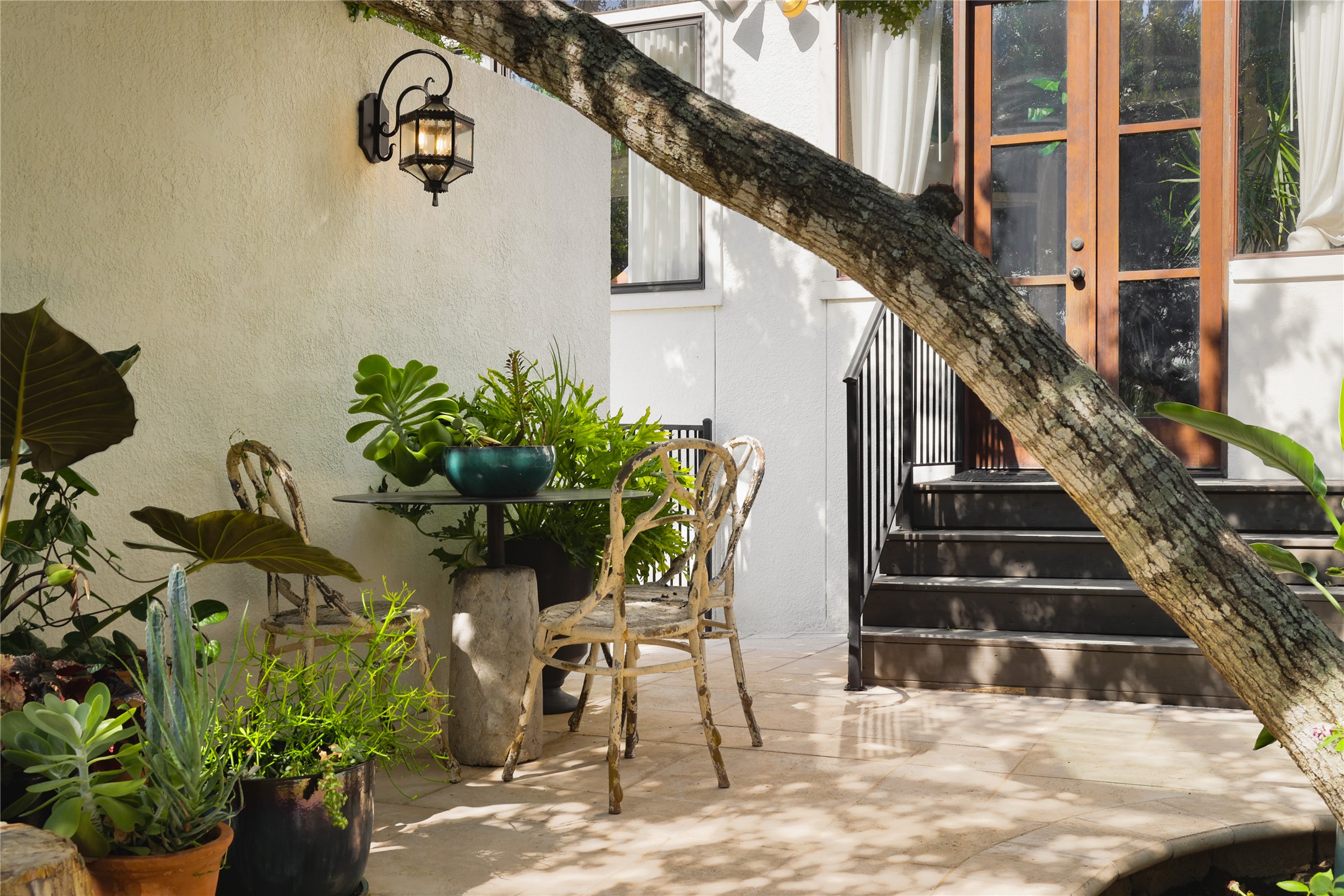 909 Live Oak Ridge Road Austin, TX 78746 - Photo 27 of 31 Gallery Image 27