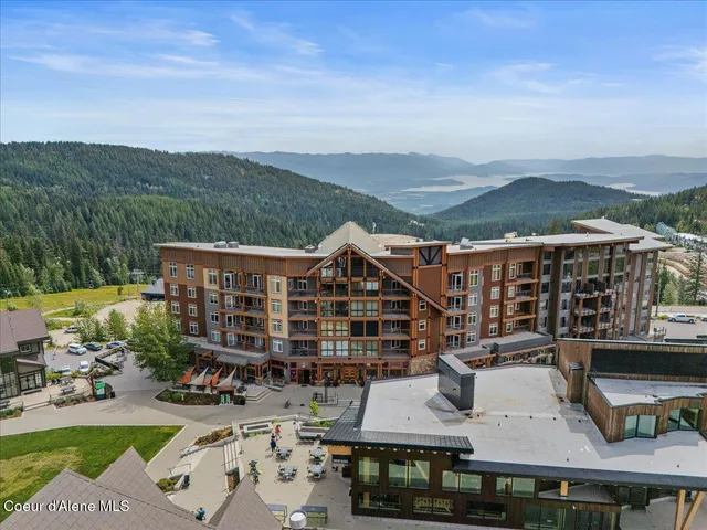 $629,000 | 124 Village Lane, Unit 118, Sandpoint, ID 83864