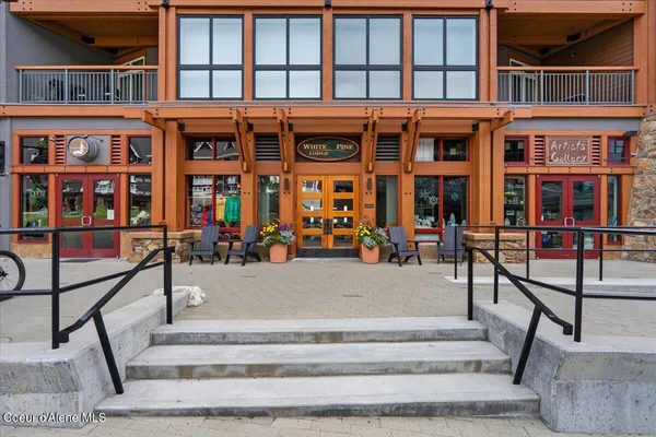 $599,999 | 124 Village Lane, Unit 118, Sandpoint, ID 83864