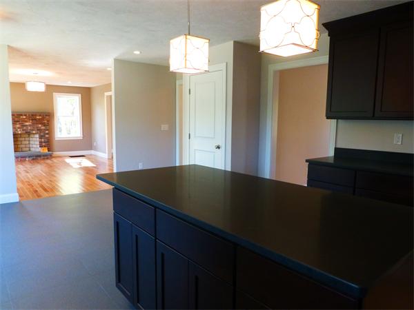 162 Paxton Road Holden, MA 01520 - Photo 5 of 19 Gallery Image 5