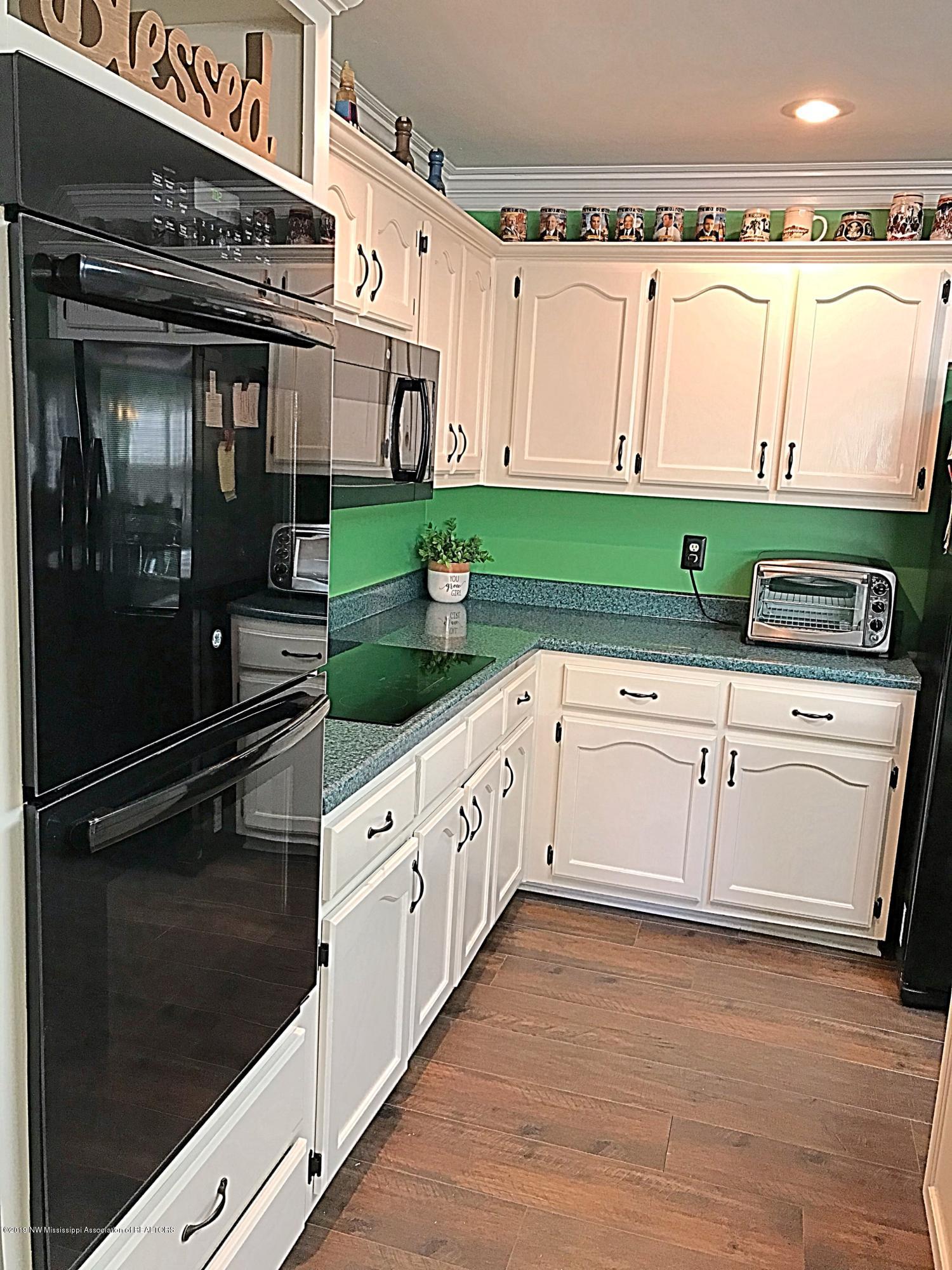 5681 Malone Road Olive Branch, MS 38654 - Photo 11 of 46 72642FEC-F0BD-4651-9D50-C8C3F26C6025